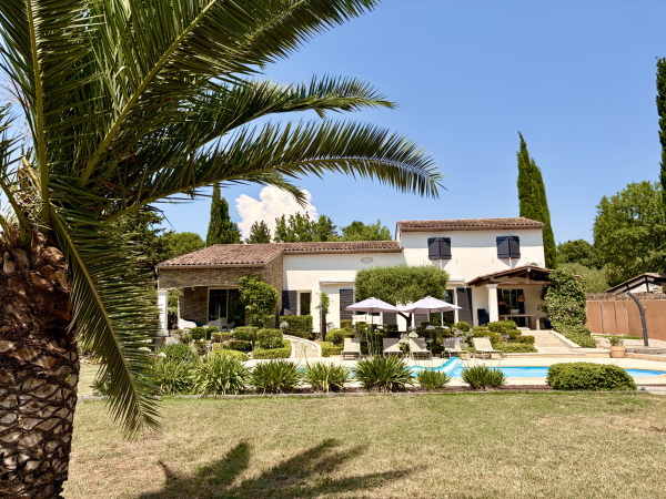 Offres de vente Villa Bagnols-en-Forêt 83600